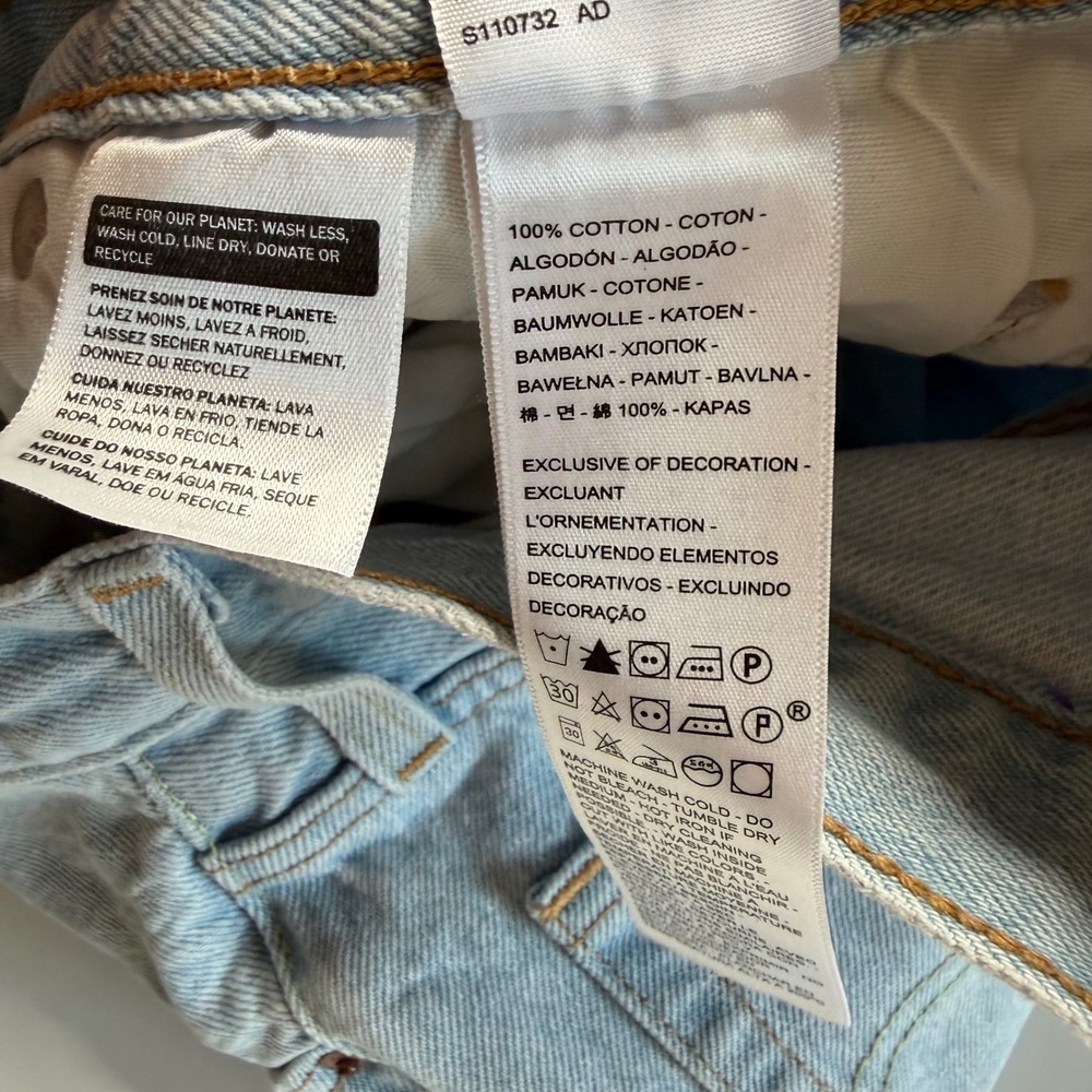 LEVIS 501 Original Denim Shorts Light Wash Distressed Women's Size 27 Mid-Thigh - Picture 8 of 9